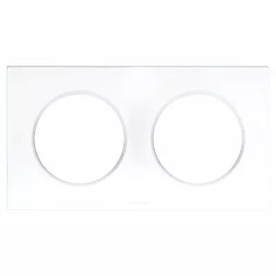 Plaque blanche SQUARE 2 postes Entraxe 71mm (60297)