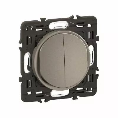Interrupteur ou va-et-vient + poussoir C�liane enjoliveur Titanium et support (CY0037)