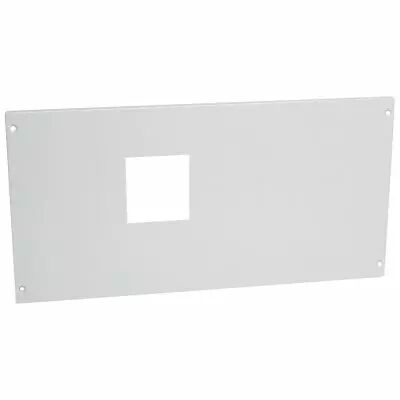 Plastron m�tal XL� 800/4000 - � vis - DPX 630 horizontal - H 300 - 24 mod (020923)