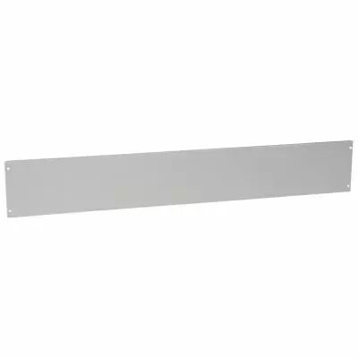 Plastron m�tal pour appareil modulaire - armoire XL� 6300 (021143)
