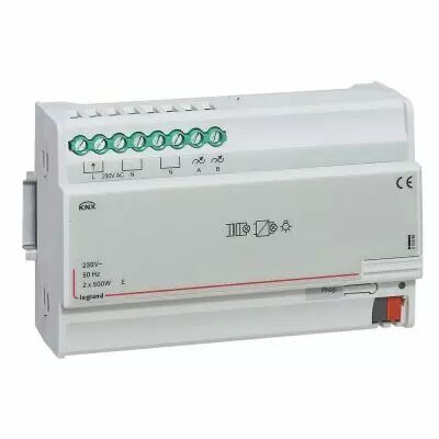 Contr�leur modulaire BUS/KNX pour charges BT et TBT - 8 mod (002686)