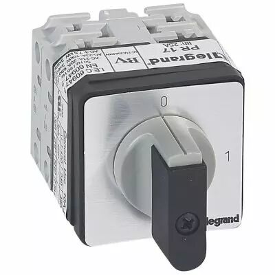 Commutateur - inter marche/arr�t - PR 17 - 4P - 4 contacts - fixation vis (027408)