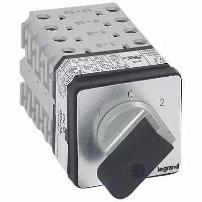 Commutateur - inverseur avec arr�t 45� - PR 17 - 4P - 8 contacts - fixation vis (027438)