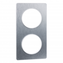Odace Touch, plaque Aluminium brossé liseré Blanc 2 postes horiz./vert. 71mm (S520804J)