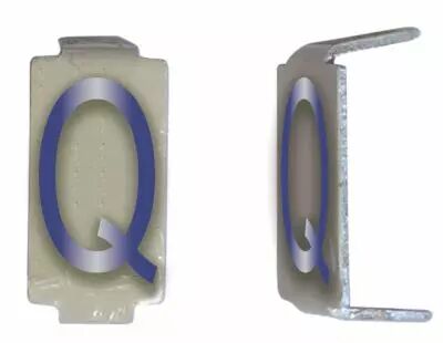 Lot 25 lettres Q 6x11 Alu ivoire/bleu (CD038)