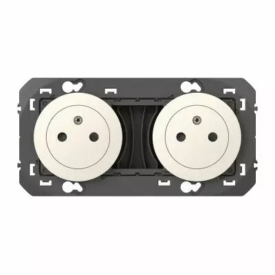 Double prise de courant 2P+T Surface dooxie 16A pr�c�bl�es blanc - sachet (095218)