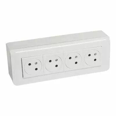 4x2P+T Surface Mosaic Link � 45� pr�c�bl�e + plaque + cadre saillie - blanc (200073)