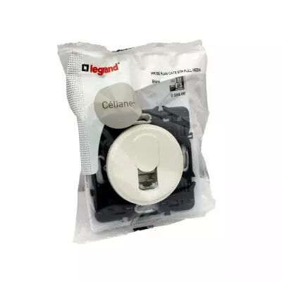 Prise RJ 45 multim�dia C�liane cat�gorie6 STP livr�e avec Enjoliveur Blanc (099509)