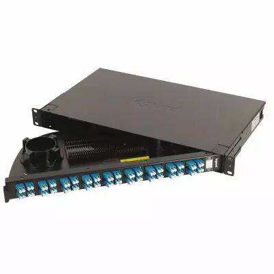 Tiroir optique rotatif 19pouces LCS� �quip� de 36 connecteurs LC duplex monomode (032173)