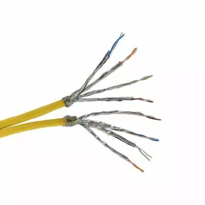 C�ble pour r�seaux locaux LCS� cat�gorie7 S/FTP 2x4 paires torsad�es - 500m (032779)