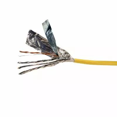 C�ble pour r�seaux locaux LCS� cat�gorie6A F/FTP 4 paires torsad�es - 500m (032799)