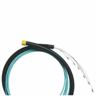 Lien pr�connectoris� fibre LCS� OM3 structure serr�e 6SC-6SC longueur 50m�tres (132005)