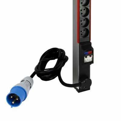 PDU Z�ro-U LCS� monophas� - 24x2P+T - cordon 3m avec fiche 2P+T 32A (646851)