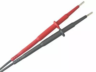 Jeu de cordons pointe de touche2/4mm pour Sefram70, livr� avec capuchon isolant. (SA162)