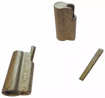 T�te connectrice � frapper pour piquet de terre diam. 16 � 17,5 mm.   (BR279)