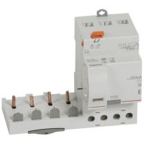 Bloc diff adapt DX³-vis-4P-400V~-63A-typeAC-300mA-Disjoncteur 1mod/pôle-câbl trad (410512)