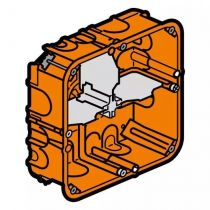 boîte multimatériaux batibox 2x2 postes ou 2x4 à 5 modules - profondeur 50mm (080124)
