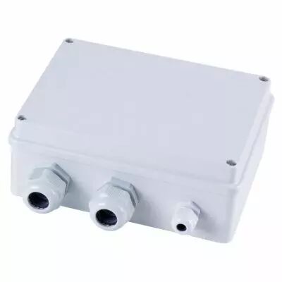 Boitier �lectrique � associer chaque PAC pour l\'installation en cascade (075058)