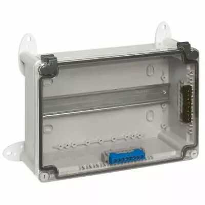 Bo�tier industriel plastique - IP55 IK07 - RAL 7035 - 130x130x74 - couv transp (035931)