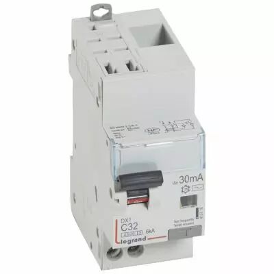 Disjoncteur diff DX� 4500 - auto/vis -U+N 230V~ 32A -typeAC - 30mA - 6kA -courbe C - 2M (410716)