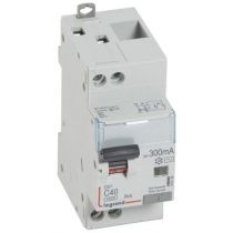 Disjoncteur diff DX³ 4500 - vis/vis -U+N 230V~ 40A -typeAC - 300mA - 6kA -courbe C - 2M (410729)