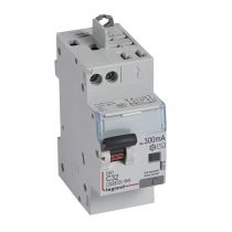 Disjoncteur diff DX³ 4500 -vis/auto -U+N 230V~ 32A -typeAC - 300mA - 6kA -courbe C - 2M (410732)