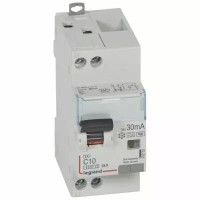 Disjoncteur diff DX� 4500 -vis/vis- U+N 230V~ 10A- typeHpi- 30mA- 6kA -courbe C - 2M (410752)