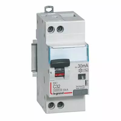 Disjoncteur diff DX� 4500 -vis/vis- U+N 230V~ 32A- typeHpi- 30mA- 6kA -courbe C - 2M (410756)
