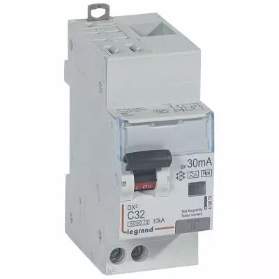 Disjoncteur diff DX� 6000 -auto/vis-U+N 230V~-32A -typeHpi- 30mA-10kA-courbe C - 2M (410874)