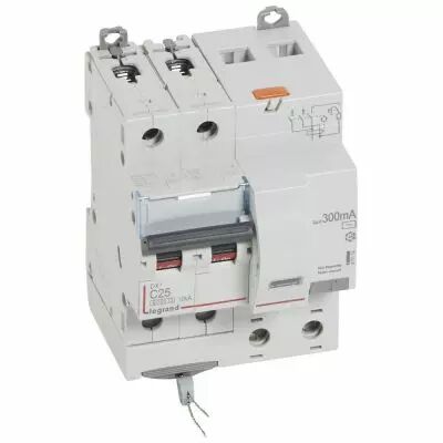 Disjoncteur diff DX� 6000 -vis-2P-230/400V~-25A -typeAC -300mA-10kA-c ourbe C - 4 mod (411174)