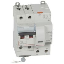 Disjoncteur diff DX³ 6000 -vis/auto-2P 230/400V~-32A-typeAC-30mA-10kA-courbe C - 4M (411167)