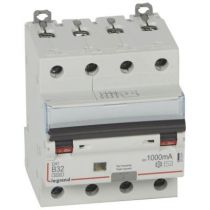 Disjoncteur diff DX³ 6000 -vis/vis- 4P 400V~32A - typeAC - 1000mA -10kA- courbe B - 4 M (411381)