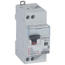 Disjoncteur diff DX³ 6000 -vis/vis-U+N 230V~- 2 A - type AC 300 mA-10 kA courbe C - 2M (410810)