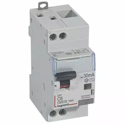 Disjoncteur diff DX� 6000 -vis/vis-U+N 230V~- 6 A - type AC 30 mA-10 kA courbe C - 2M (410783)