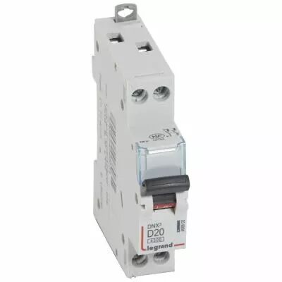 Disjoncteur DNX� 4500 - vis/vis - U+N 230V~ 20A - 4,5kA - courbe D - 1 mod (406803)