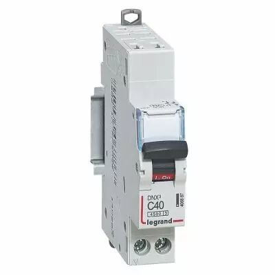 Disjoncteur DX� 4500 - auto/vis - U+N 230V~ 40A - 6kA - courbe C - 1 mod (406887)