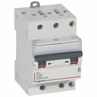 Disjoncteur DX� 4500 - vis/vis - 3P - 400 V~ - 25A - 6kA - courbe C - 1 mod (406894)