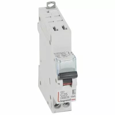 Disjoncteur DX� 6000 - auto/vis - U+N - 230V~ - 25 A - 10 kA - courbe C - 1M (407716)