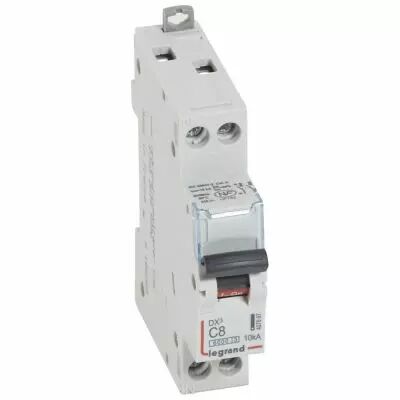 Disjoncteur DX� 6000 - vis/vis - U+N - 230V~ - 8 A - 10 kA - courbe C - 1M (407697)