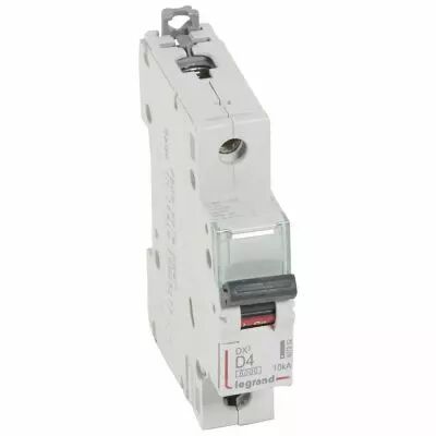 Disjoncteur DX� 6000 -vis/vis- 1P-230/400V~ -4A-10kA - courbe D - peigne HX� - 1M (407952)