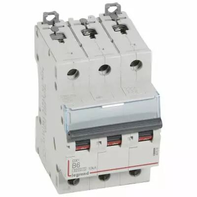 Disjoncteur DX� 6000 -vis/vis- 3P- 400V~ - 6A-10kA - courbe B-peigne HX� trad 3P- 3M (407530)