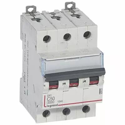 Disjoncteur DX� 6000 -vis/vis- 3P- 400V~-50A-10kA-courbeC-peigne HX� trad 4P - 3M (407834)