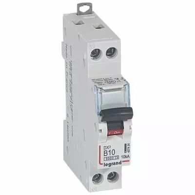 Disjoncteur DX� 6000 -vis/vis- U+N- 230V~ -10A-10kA-courbe B-peigne HX� opti 1P/3P - 1M (407454)
