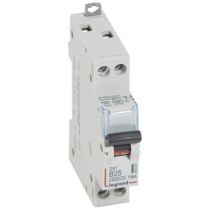 Disjoncteur DX³ 6000 -vis/vis- U+N- 230V~ -25A-10kA-courbe B-peigne HX³ opti 1P/3P - 1M (407457)