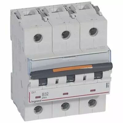 Disjoncteur DX�-vis/vis-3P-400V~-32A-25kA-courbe B - 4,5M (409732)