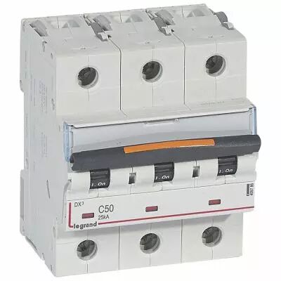 Disjoncteur DX�-vis/vis-3P-400V~-50A-25kA-courbe C - 4,5M (409786)
