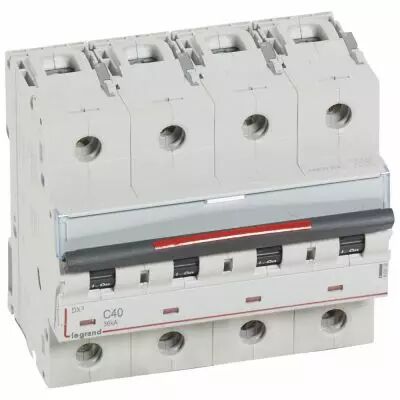 Disjoncteur magn�to-therm DX� - 4P - 40 A - 36 kA - courbe C - 6M (410038)