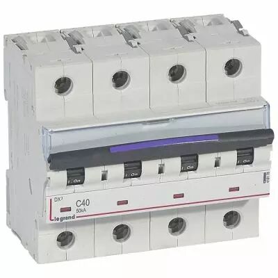 Disjoncteur magn�to-therm DX� - 4P - 40 A - 50 kA - courbe C - 6M (410178)