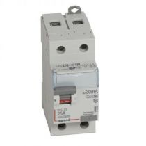 Inter diff DX³-ID - vis/vis - 2P- 230V~-25A - type Hpi - 30mA - départ bas - 2M (411590)