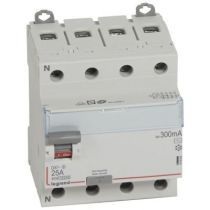 Inter diff DX³-ID - vis/vis - 4P- 400V~- 25A - type AC - 300mA - départ bas - 4M (411664)